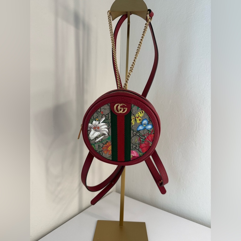 GUCCI GG Supreme Monogram Flora Mini Ophidia Round Backpack Red